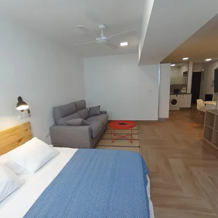 Full Equip. Apartment *